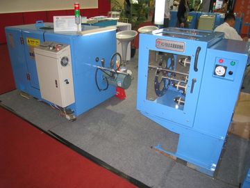 कॉम्पैक्ट स्ट्रक्चर कॉपर वायर बंचिंग मशीन 2000L × 960W × 1100H संचालित करने में आसान