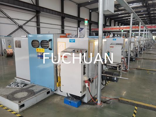 4500KG केबल घुमावदार मशीन 0-25N तार तनाव के साथ 3300*1550*1800 मिमी